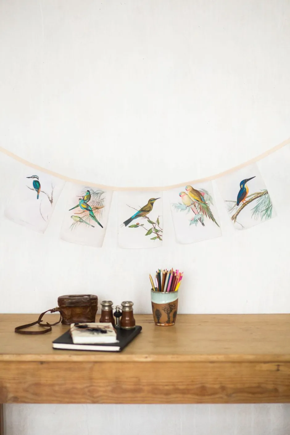 australian_birds_garland_organic_cotton_4.webp Sale Lazybones Australian Birds Garland *Organic Cotton