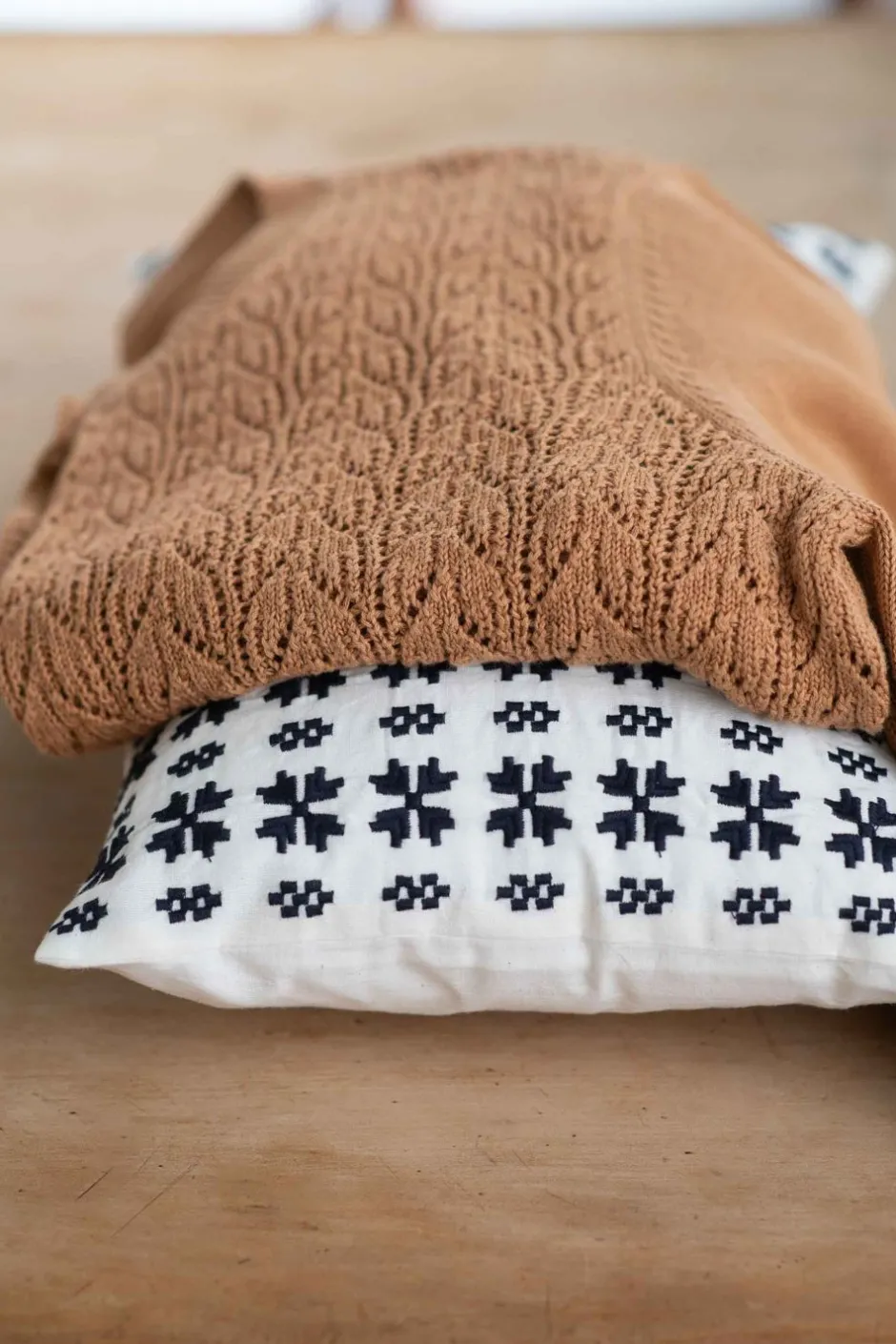 ava_cardigan_almond_6.webp Flash Sale Lazybones Ava Cardigan Almond