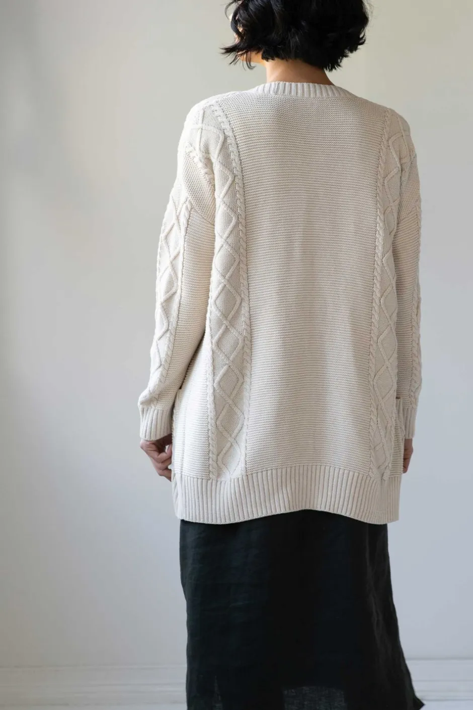 charli_cardigan_oatmeal_organic_cotton_5.webp Store Lazybones Charli Cardigan Oatmeal *Organic Cotton