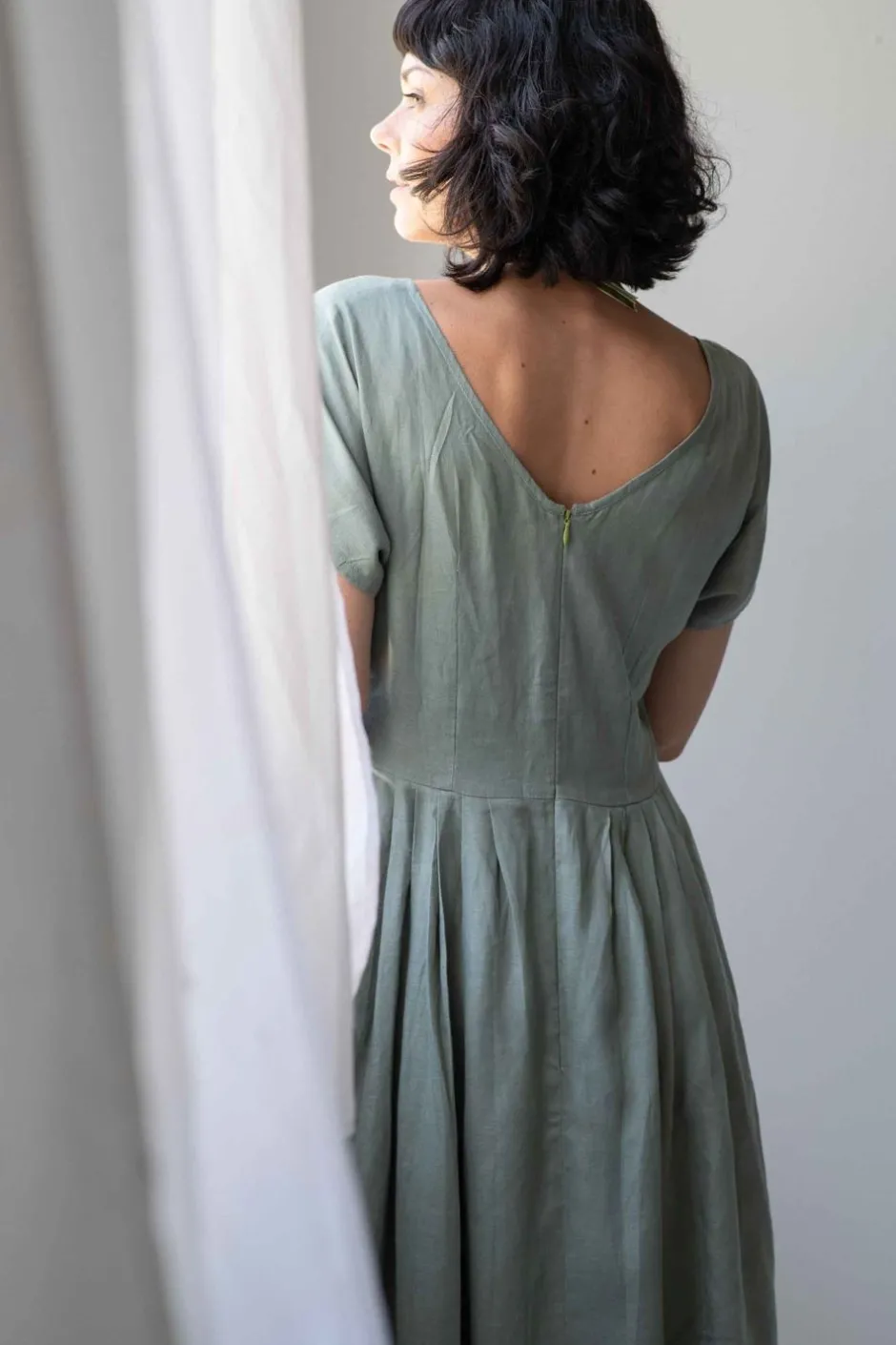eloise_short_sleeved_dress_in_slate_3.webp Cheap Lazybones Eloise Short Sleeved Dress In Slate