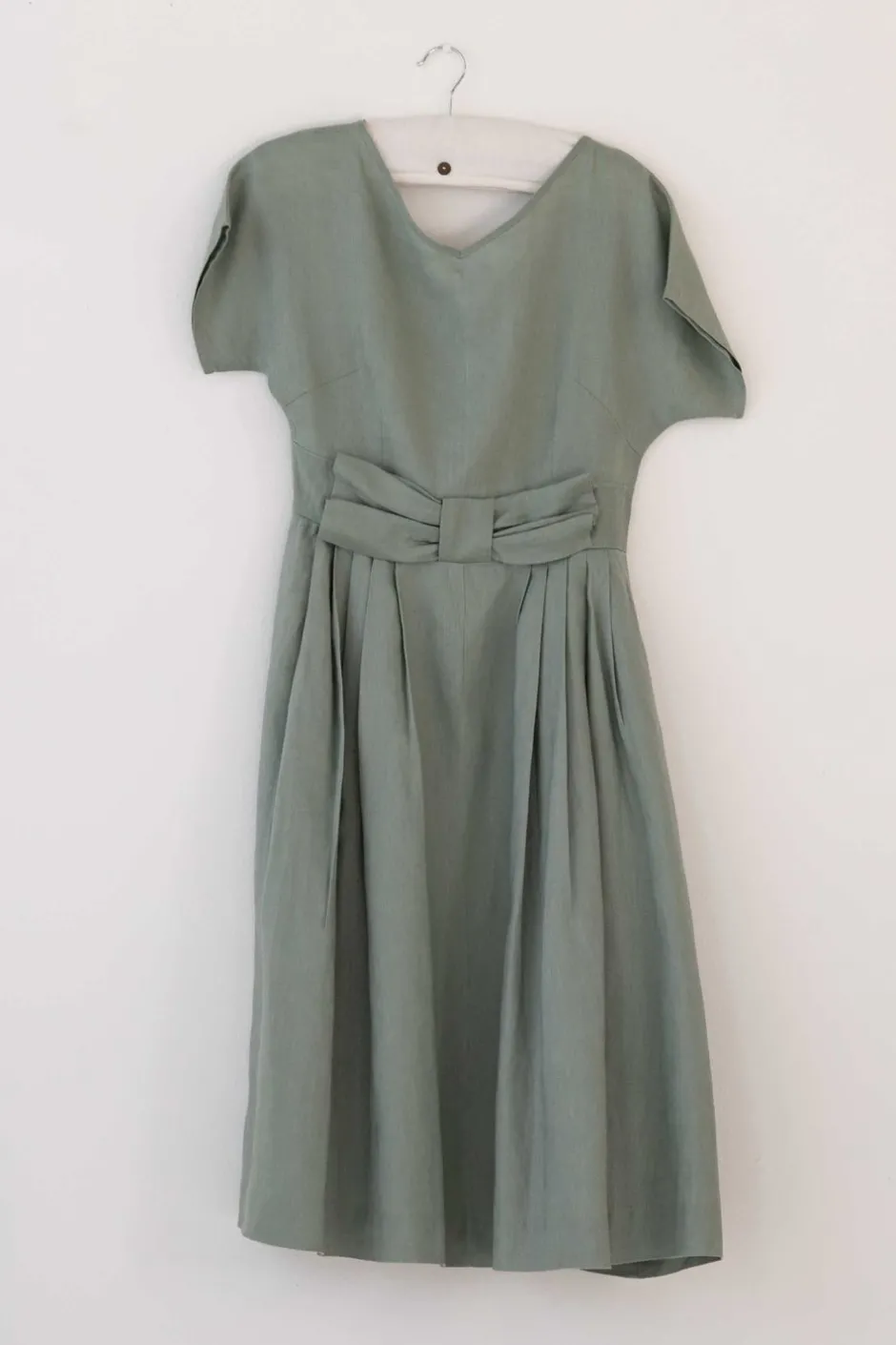eloise_short_sleeved_dress_in_slate_5.webp Cheap Lazybones Eloise Short Sleeved Dress In Slate