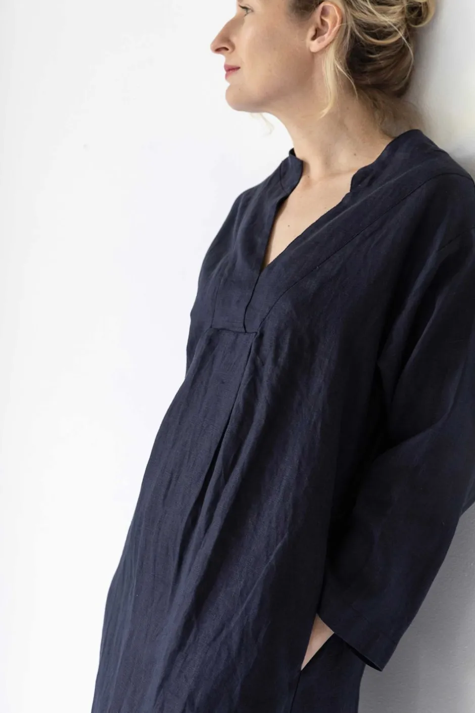 Cheap Lazybones Emma Linen Dress In Dark Navy