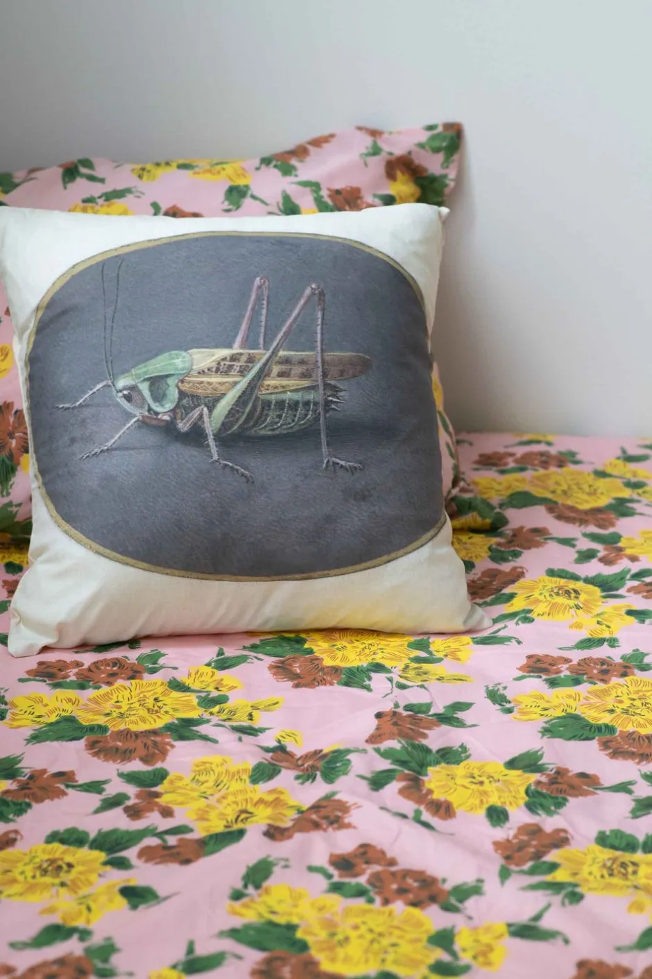 Sale Lazybones Grasshopper Cushion Cover