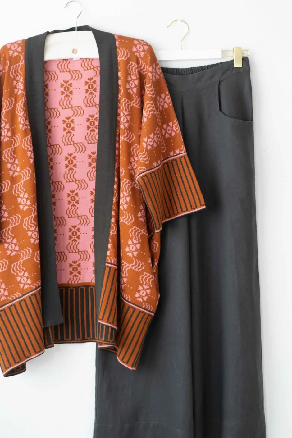 New Lazybones Lola Cardigan Lisbon