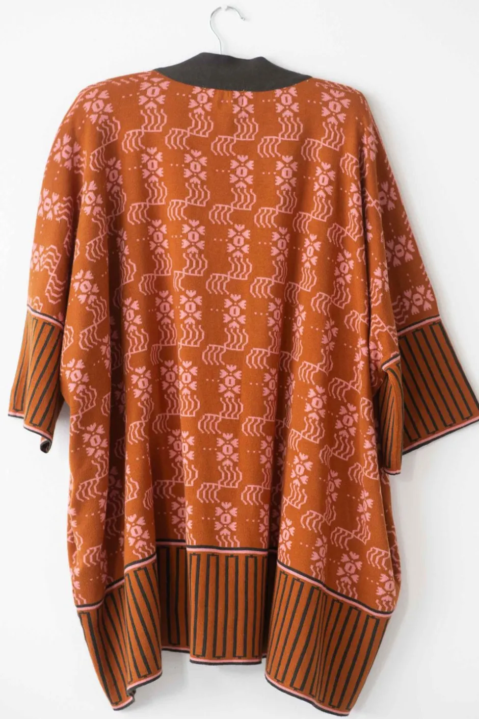 lola_cardigan_lisbon_4.webp New Lazybones Lola Cardigan Lisbon