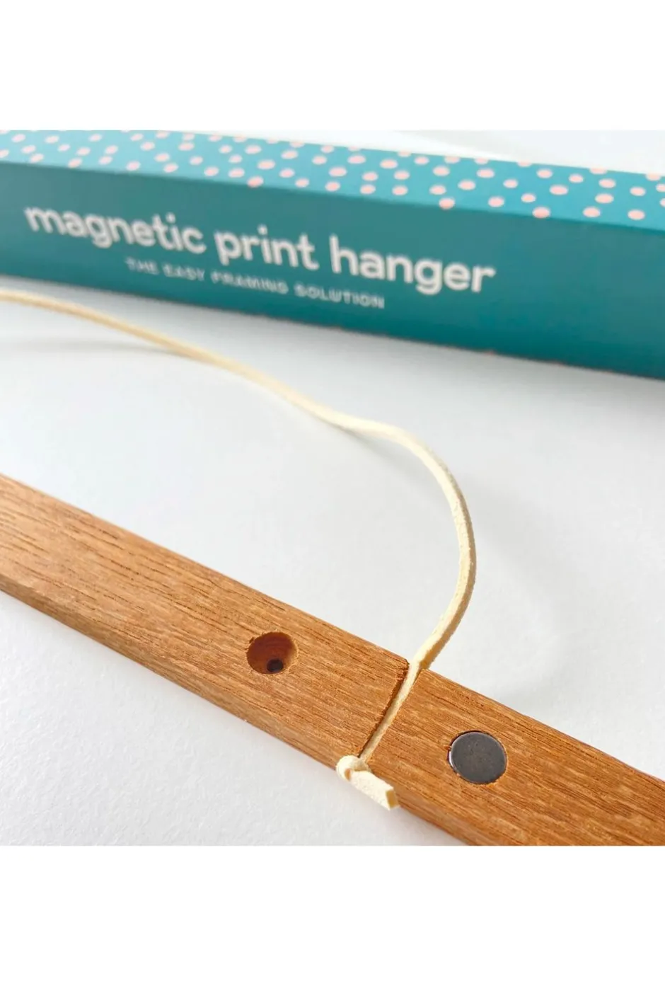 magnetic_print_hanger_cm_5-2.webp Shop Lazybones Magnetic Print Hanger 30Cm