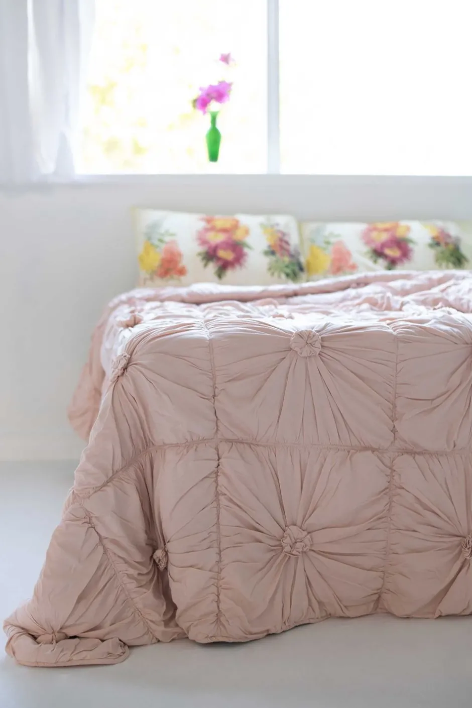 Sale Lazybones Rosette Quilt In Tuscan Pink *Organic Cotton