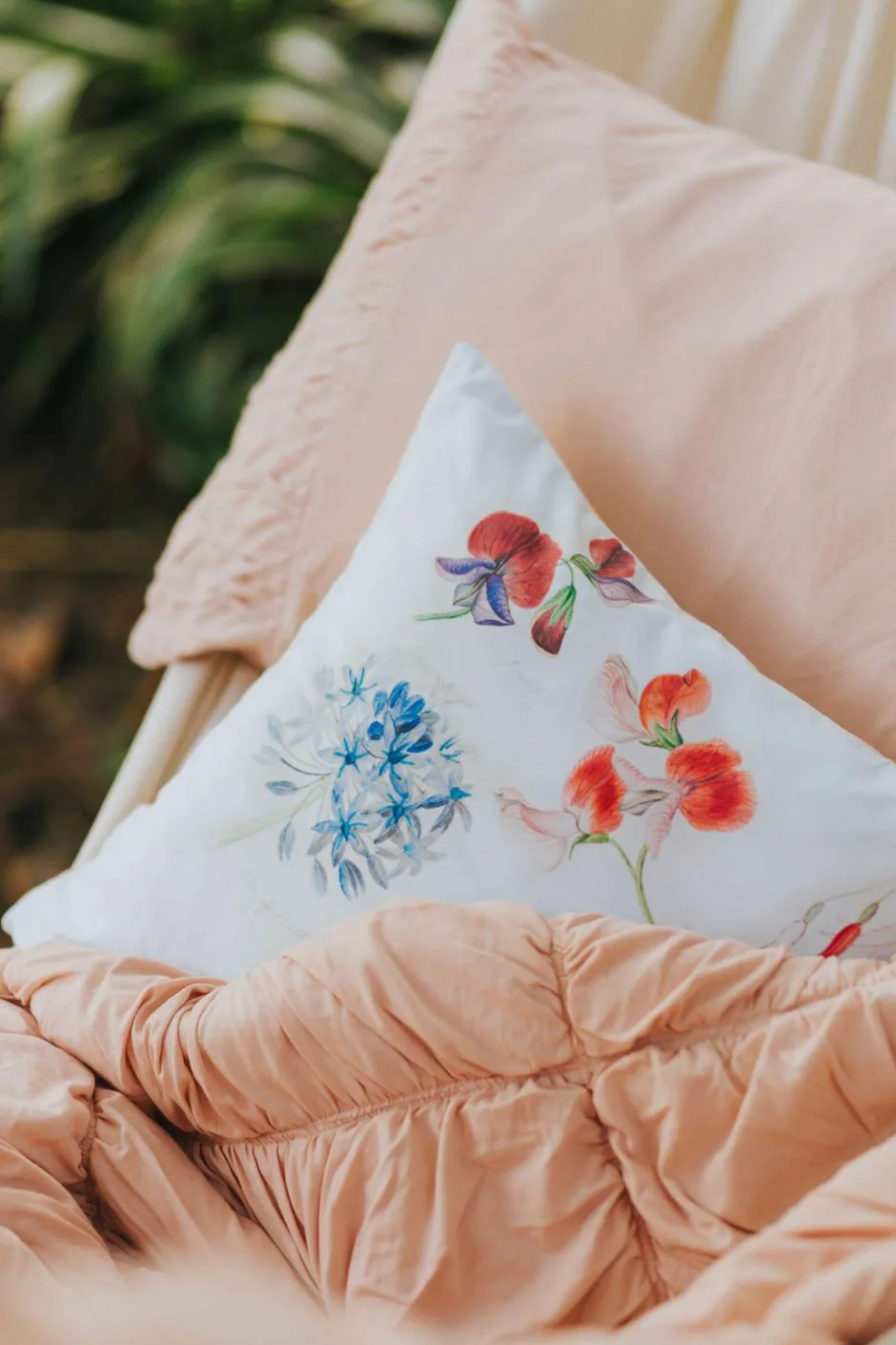 Hot Lazybones Scott Sisters #1 Cushion Cover *Organic Cotton