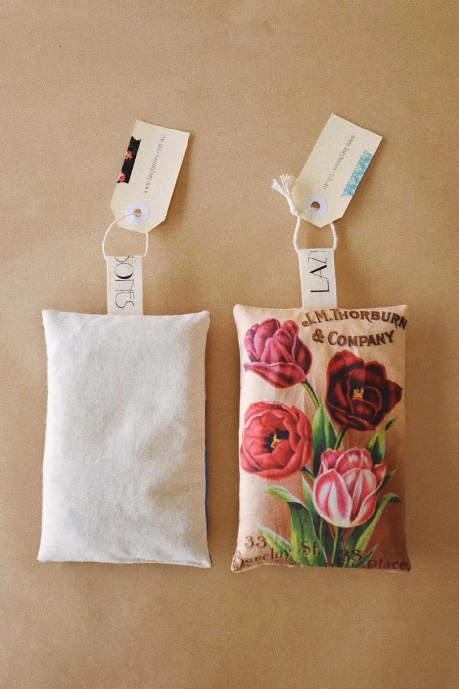 Store Lazybones Tulip - Lavender Scented Sachet
