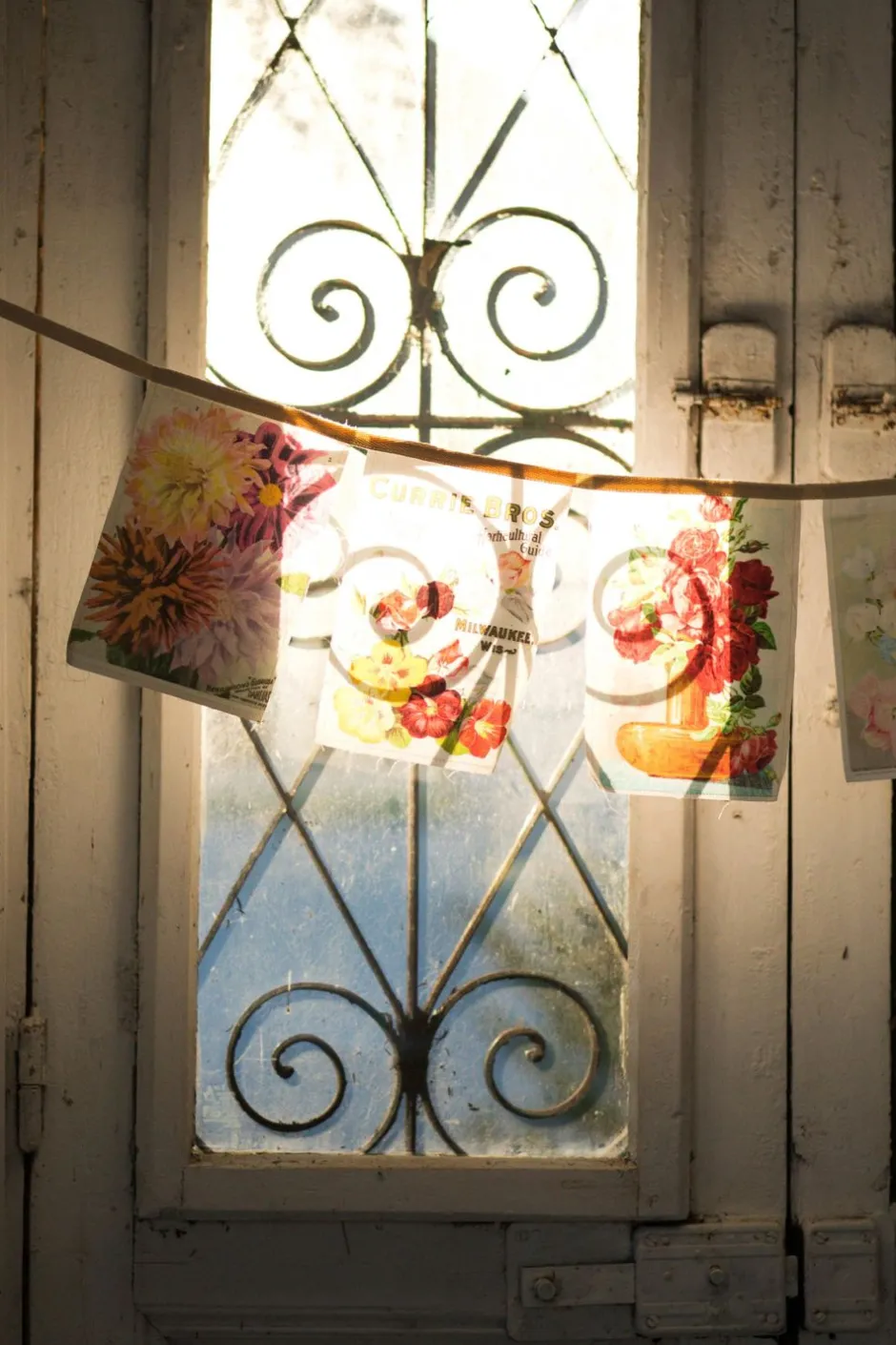 Discount Lazybones Vintage Flower Garland *Organic Cotton